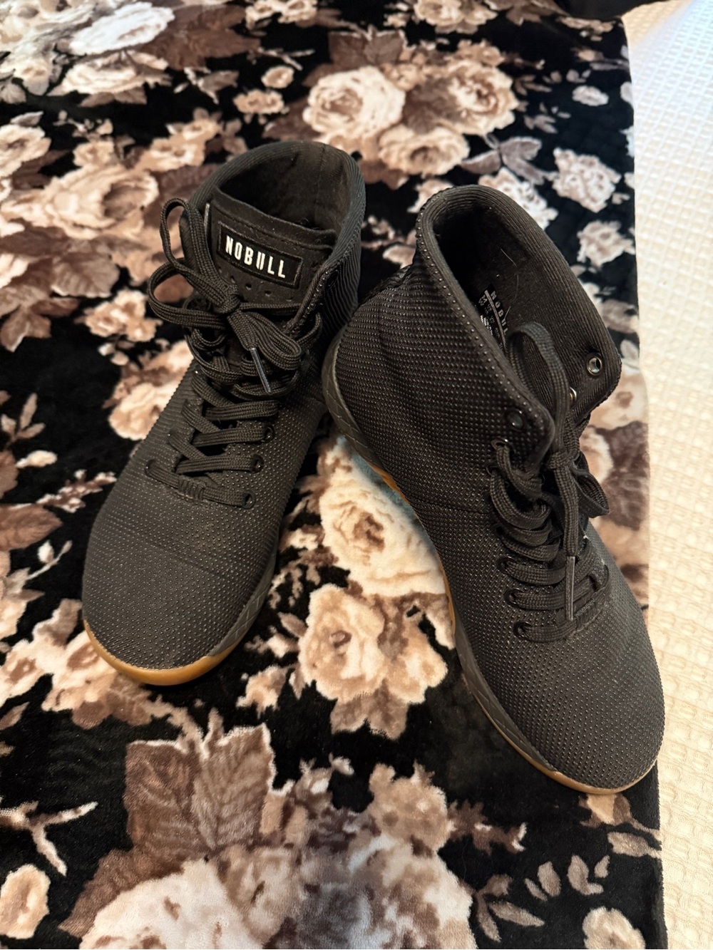 NOBULL women’s Black High-Top Training Shoes